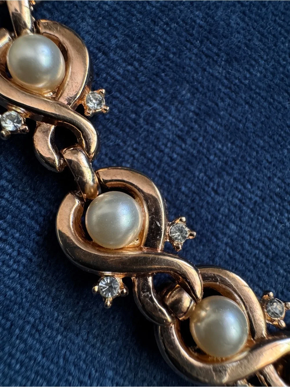 Vintage Trifari Pat Pend Gold Tone Faux Pearls Rhinestones Necklace
